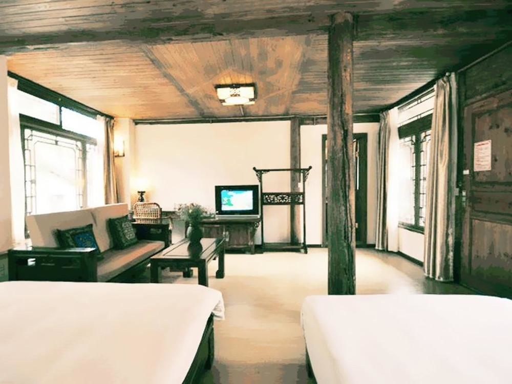 Golden Waterfront Inn Lijiang  Esterno foto